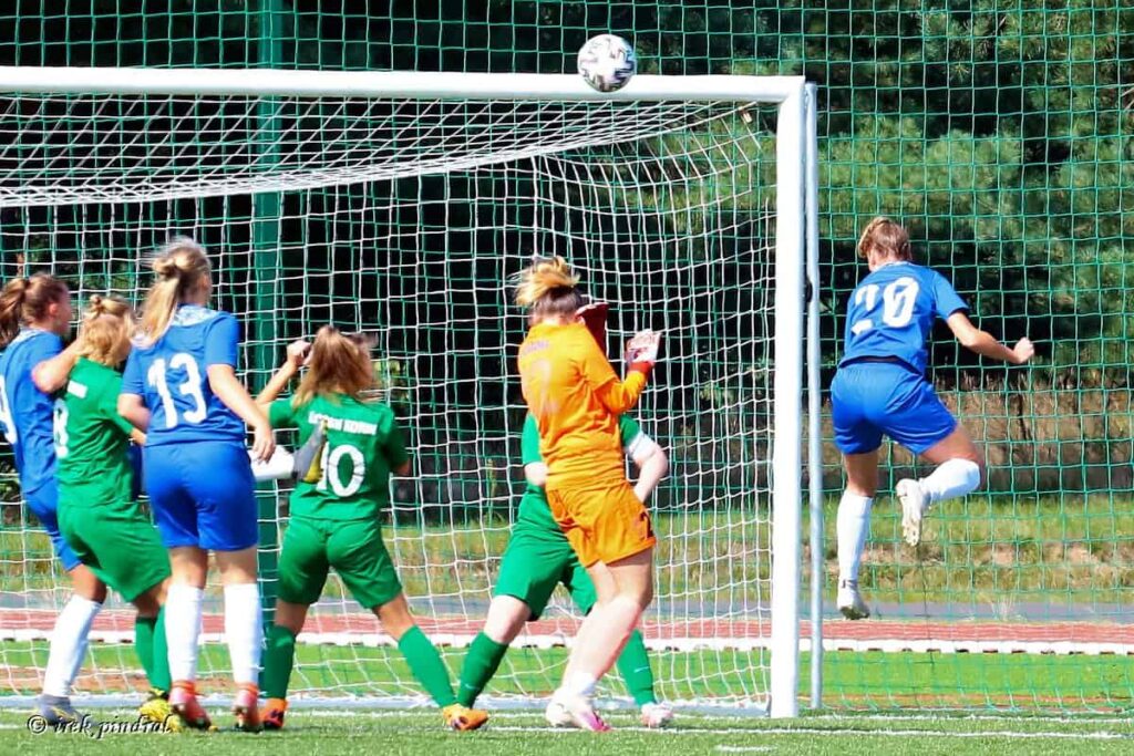 Piłkarki Lecha Poznań UAM rozstrzelały UKS Górniczą Konin
