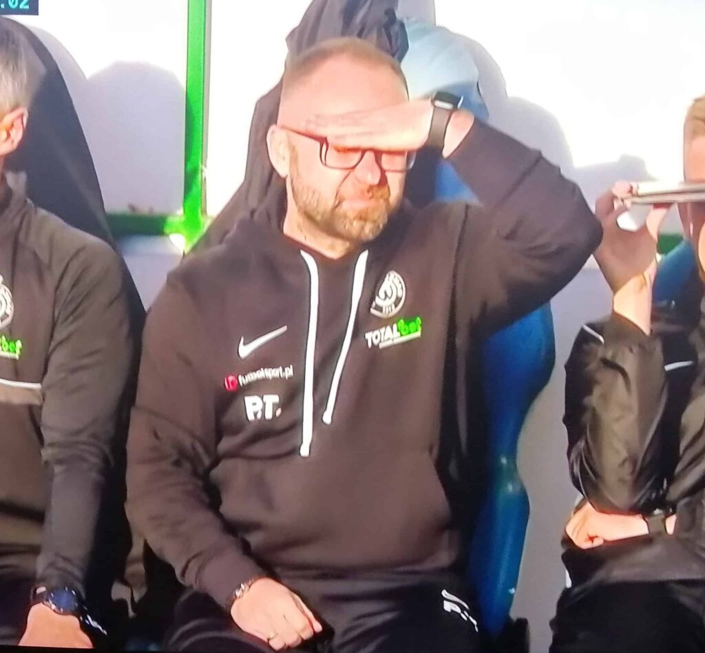 Warta zwolniła Piotra Tworka