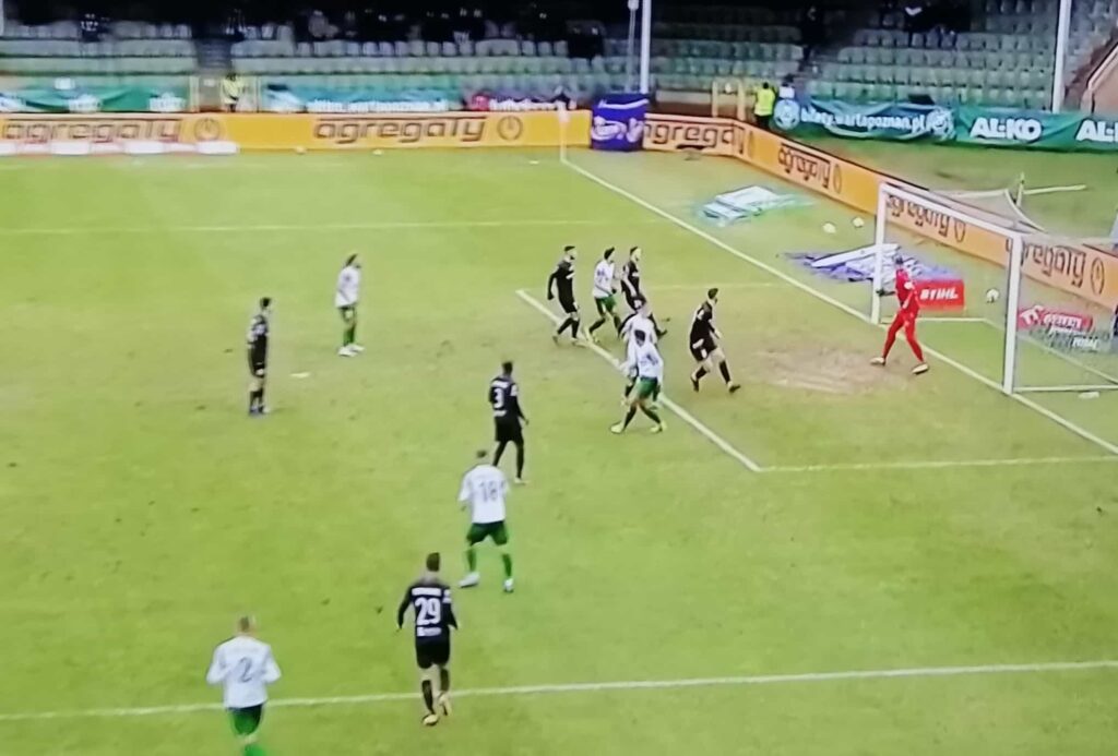 Pościg zakończony sukcesem. Warta wyrównała rzutem na taśmę