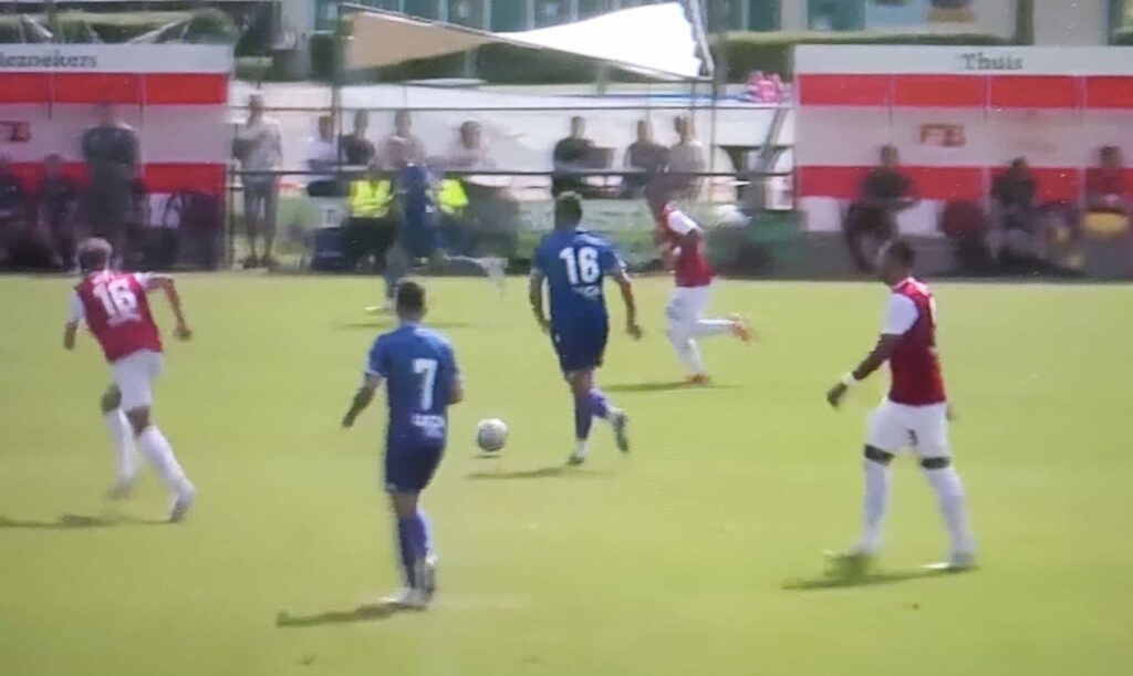 Holenderska demolka. Aż 0:4 przegrał Lech w ostatnim sparingu