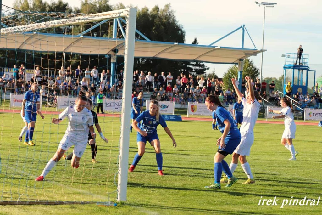 Puchar Polski na szczeblu Wielkopolski. Awans rezerw Lechitek
