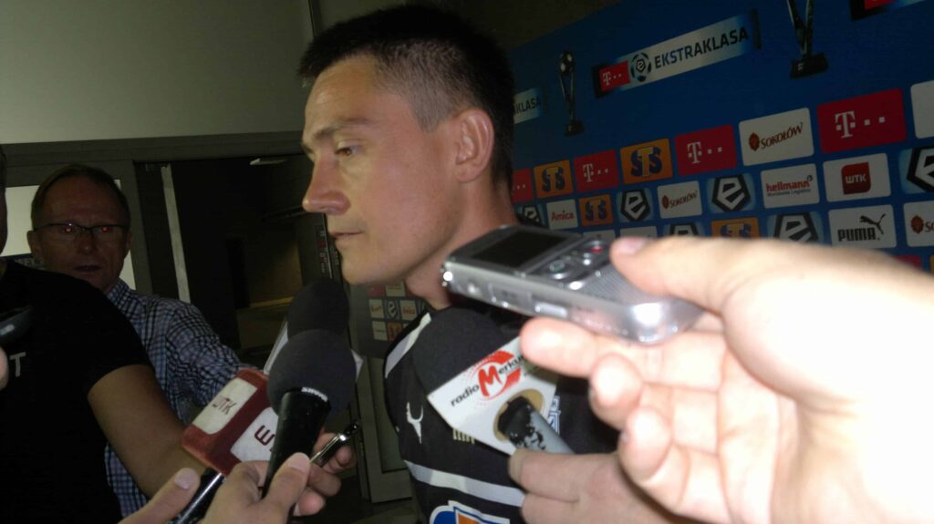Lech pozbył się van den Broma. Drużynę przejął Mariusz Rumak