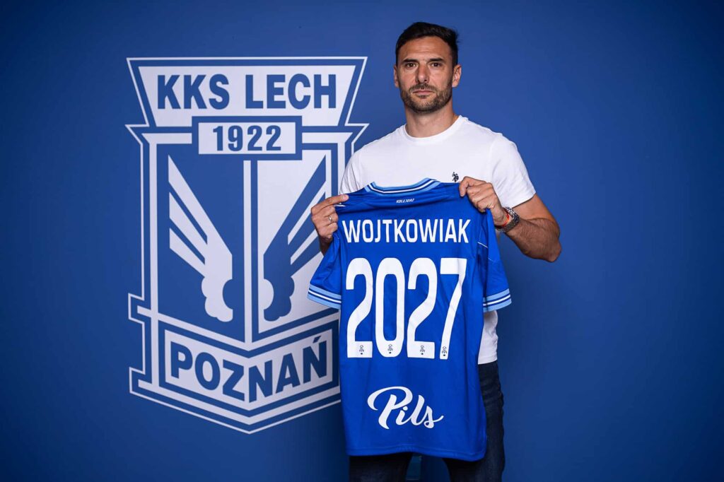 Grzegorz Wojtkowiak poprowadzi rezerwy Lecha 1 Grzegorz Wojtkowiak poprowadzi rezerwy Lecha