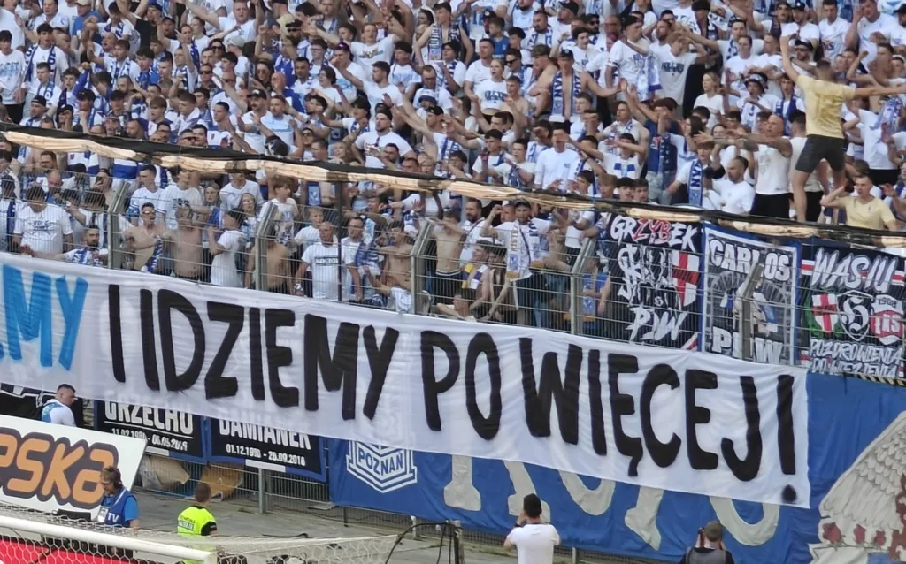 Lech się wzmacnia. Teraz skrzydłowy 1 Lech się wzmacnia. Teraz skrzydłowy